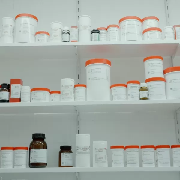 Dosing pumps for the pharmaceutical industry